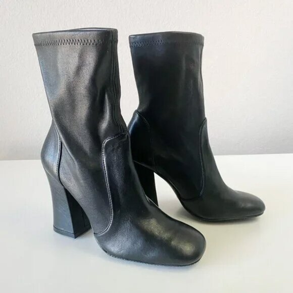 NWOT Stuart Weitzman Curveblock 100 Stretch Leather Booties Size 5 1/2 Spain - Picture 11 of 14
